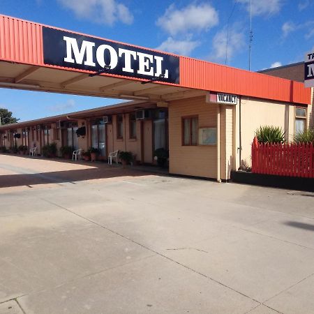 Travellers Rest Motel Bairnsdale Εξωτερικό φωτογραφία