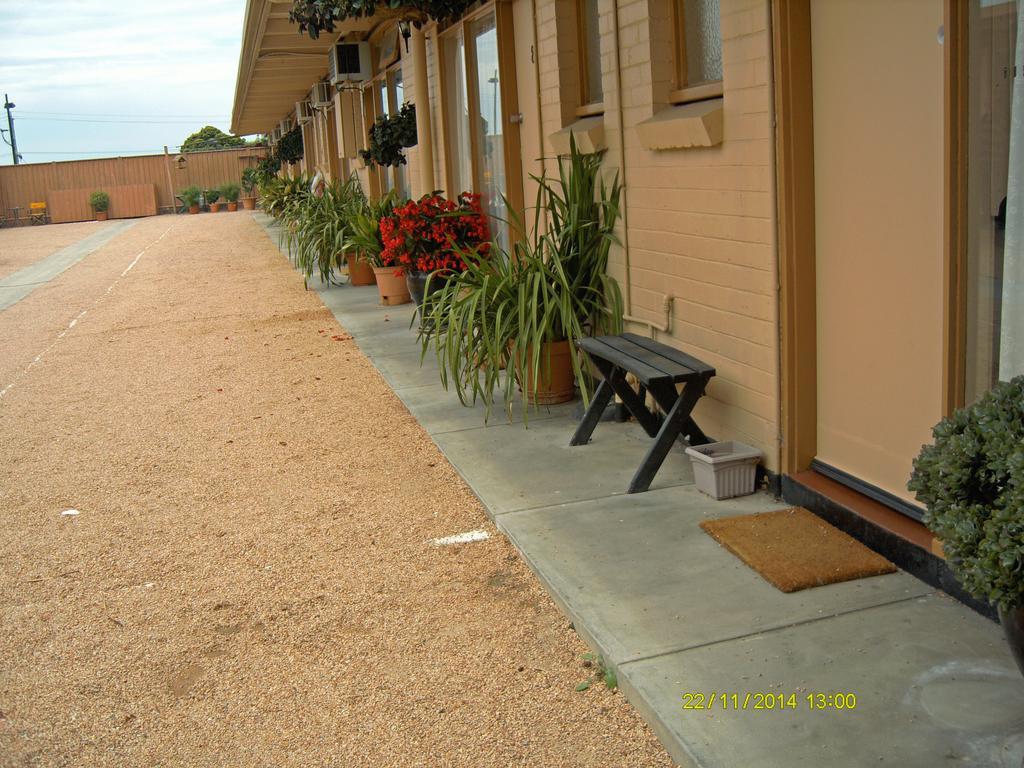 Travellers Rest Motel Bairnsdale Εξωτερικό φωτογραφία
